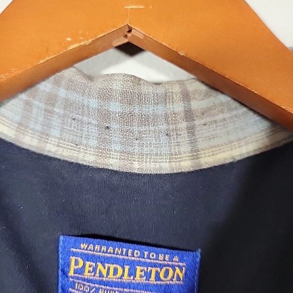 Vtg Pendleton 100% Pure Virgin Wool Shirt White Blue RN 29685 Men's Size Medium - Picture 10 of 15